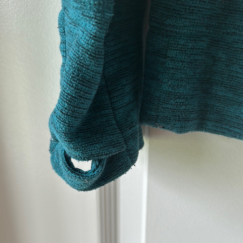 Tek Gear Turtleneck Top S Green Thumbholes Athleisure Cozy Pullover - Picture 3 of 7